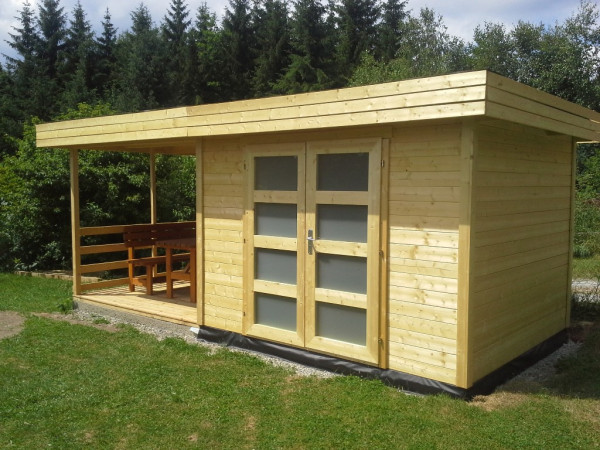 Sandstrand & neues Spielhaus 2014