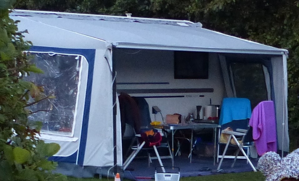 Wohnwagen Adria Altea 542 PK | Mover, Vorzelt, komplett (Platz 60)
