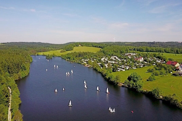 Direkt am Haselbachsee